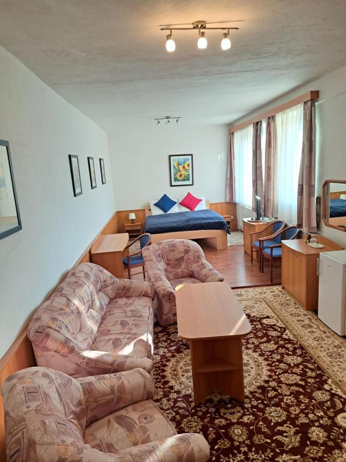 Hasicsky Hotel Přibyslav Eksteriør billede